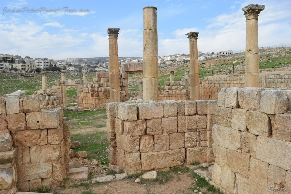 Approximately 350 Out of Jerash’s 250,000 Residents Work in Tourism — Stakeholders